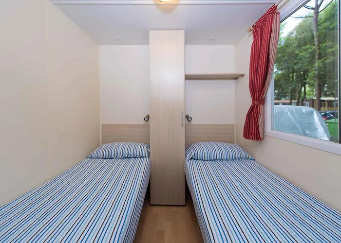 Feriepark Mobilehomes In 21308 *